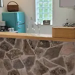Pomalovilla At Gradina Cove Vila *