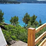 Pomalovilla At Gradina Cove Vila *