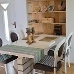 Pomalovilla At Gradina Cove Vila