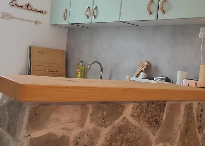Pomalovilla At Gradina Cove Villa *