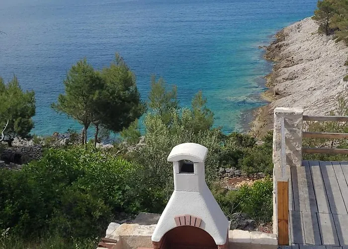Pomalovilla At Gradina Cove