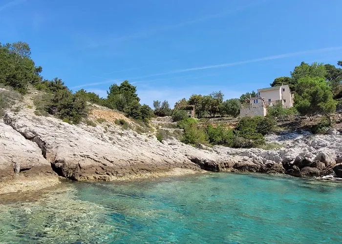 Pomalovilla At Gradina Cove